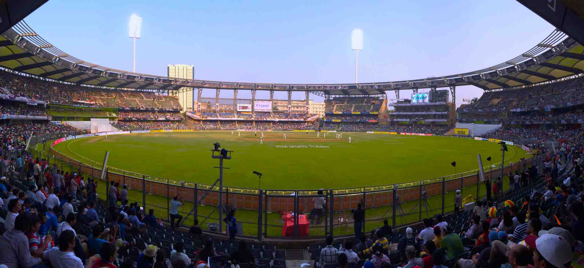 Wankhede Stadium (Mumbai) Most Iconic Cricket Stadiums In India